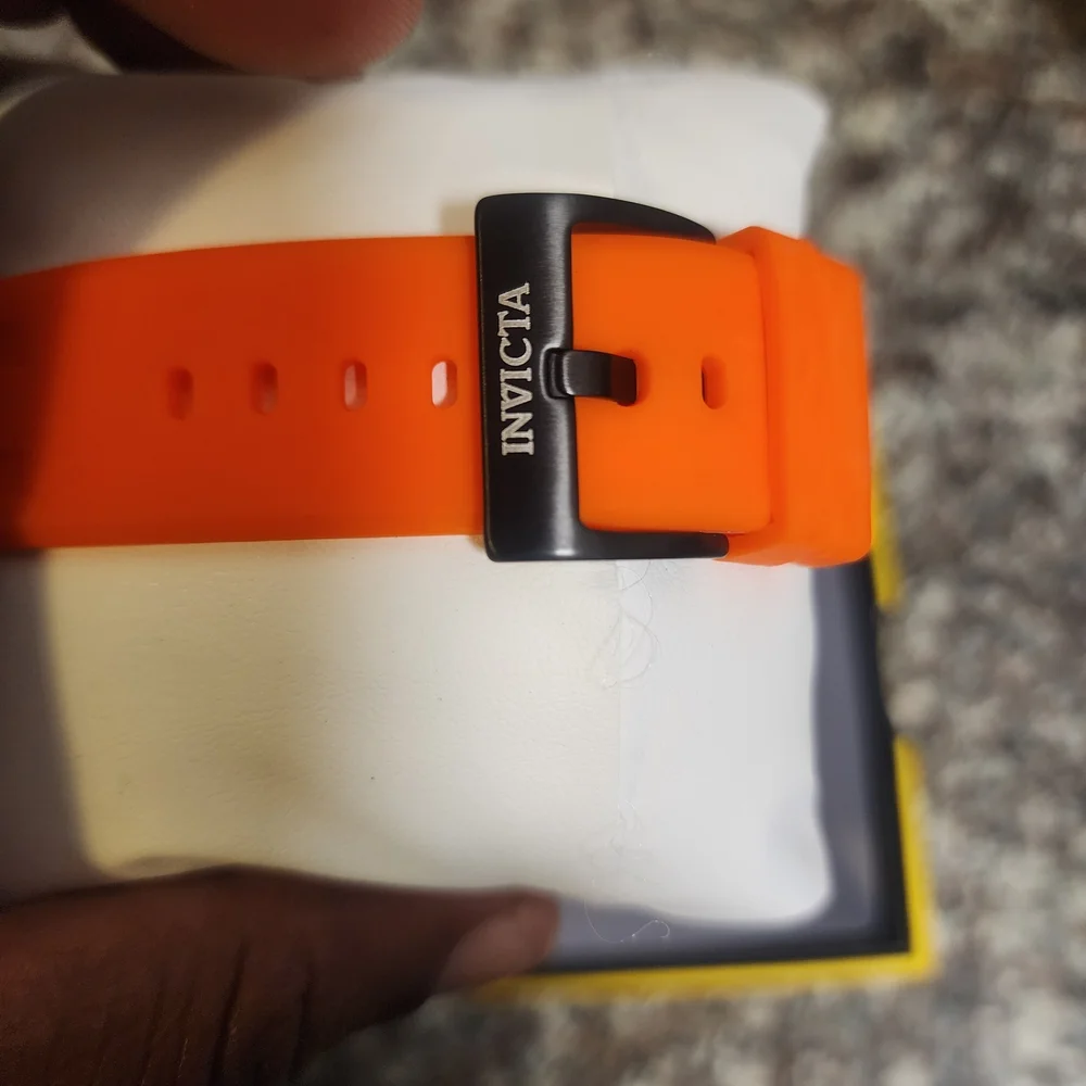 Invicta Speedway Rim Watch 42mm - Picture 3 of 6